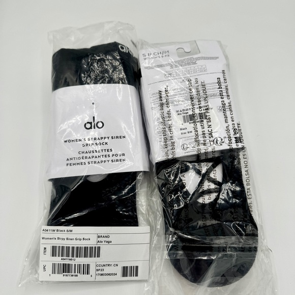 NWT Alo Strappy Siren Grip Socks Black Ballet Barre Pilates Brand New ONE PAIR - Picture 8 of 16